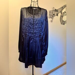 $10!SALE NWT Soft Surroundings Elegant Black Tunic with Silver Details